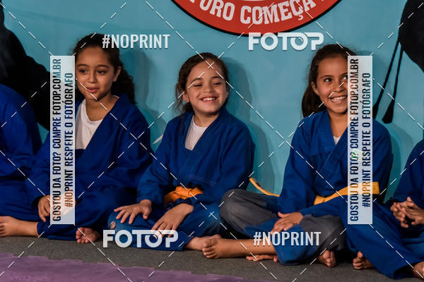 Buy your photos of the eventApresenta��o de Capoeira e Ju Jitsu 2019 on Fotop