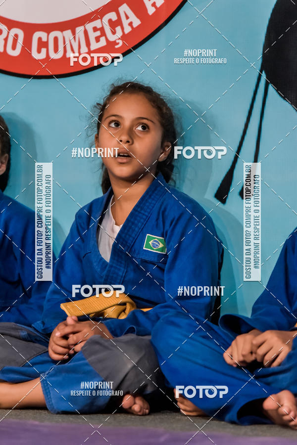 Buy your photos of the eventApresenta��o de Capoeira e Ju Jitsu 2019 on Fotop