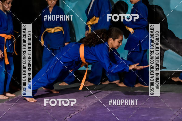 Buy your photos of the eventApresenta��o de Capoeira e Ju Jitsu 2019 on Fotop