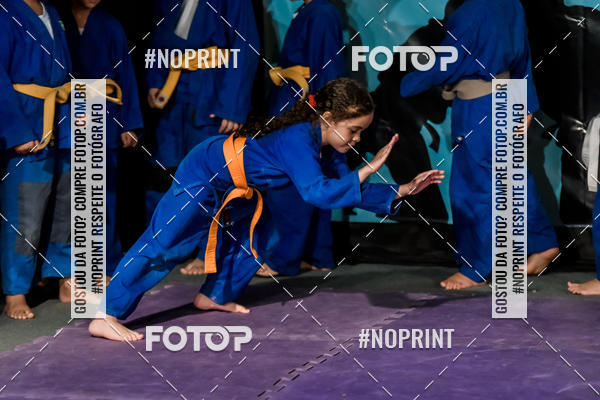 Buy your photos of the eventApresenta��o de Capoeira e Ju Jitsu 2019 on Fotop