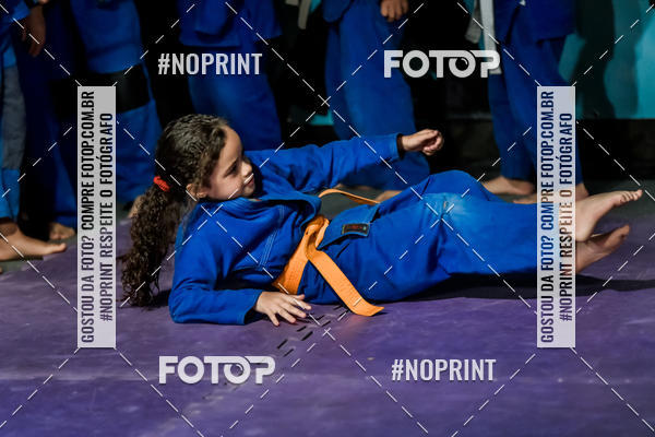 Buy your photos of the eventApresenta��o de Capoeira e Ju Jitsu 2019 on Fotop