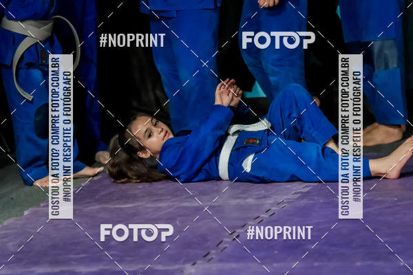 Buy your photos of the eventApresenta��o de Capoeira e Ju Jitsu 2019 on Fotop
