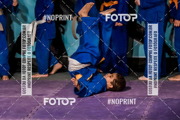 Buy your photos of the eventApresenta��o de Capoeira e Ju Jitsu 2019 on Fotop