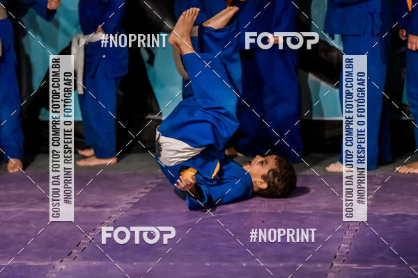 Buy your photos of the eventApresenta��o de Capoeira e Ju Jitsu 2019 on Fotop