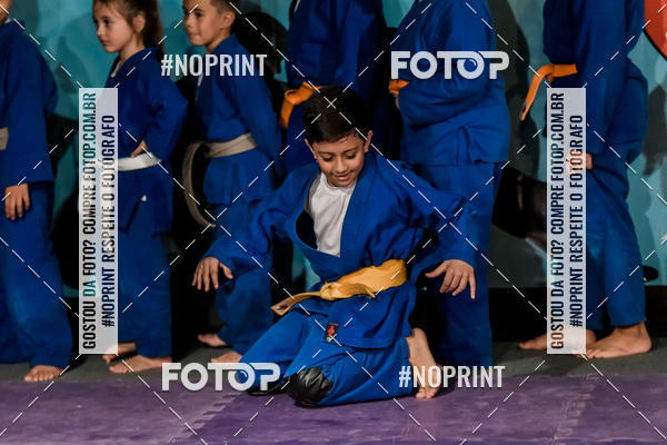 Buy your photos of the eventApresenta��o de Capoeira e Ju Jitsu 2019 on Fotop