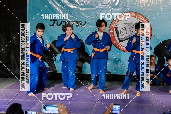 Buy your photos of the eventApresenta��o de Capoeira e Ju Jitsu 2019 on Fotop