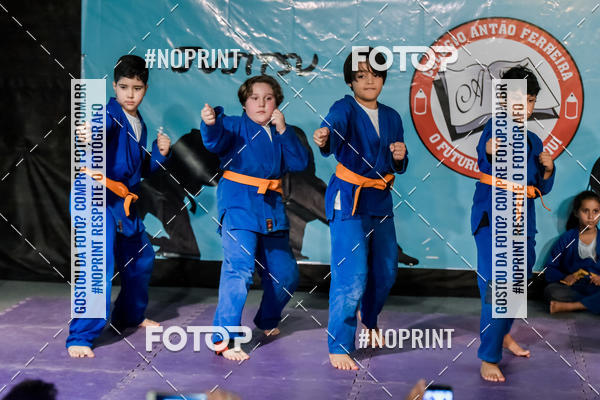 Buy your photos of the eventApresenta��o de Capoeira e Ju Jitsu 2019 on Fotop