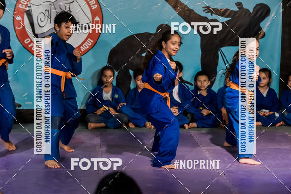 Buy your photos of the eventApresenta��o de Capoeira e Ju Jitsu 2019 on Fotop