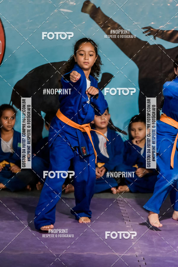 Buy your photos of the eventApresenta��o de Capoeira e Ju Jitsu 2019 on Fotop