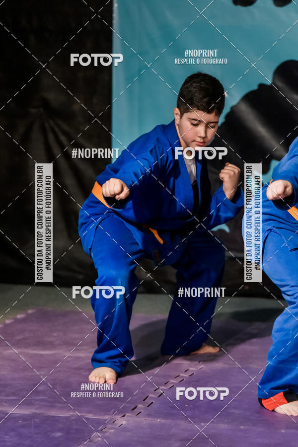 Buy your photos of the eventApresenta��o de Capoeira e Ju Jitsu 2019 on Fotop