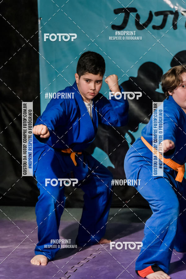 Buy your photos of the eventApresenta��o de Capoeira e Ju Jitsu 2019 on Fotop
