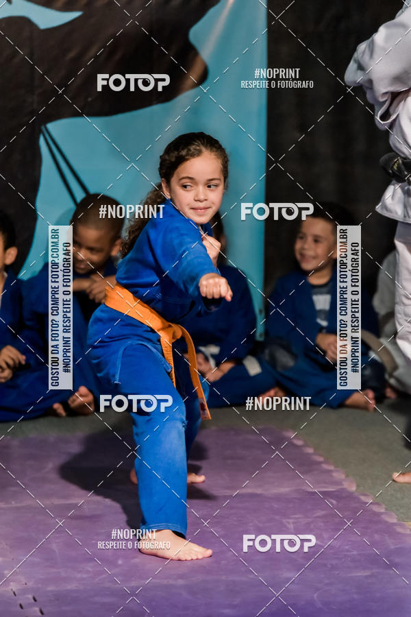 Buy your photos of the eventApresenta��o de Capoeira e Ju Jitsu 2019 on Fotop
