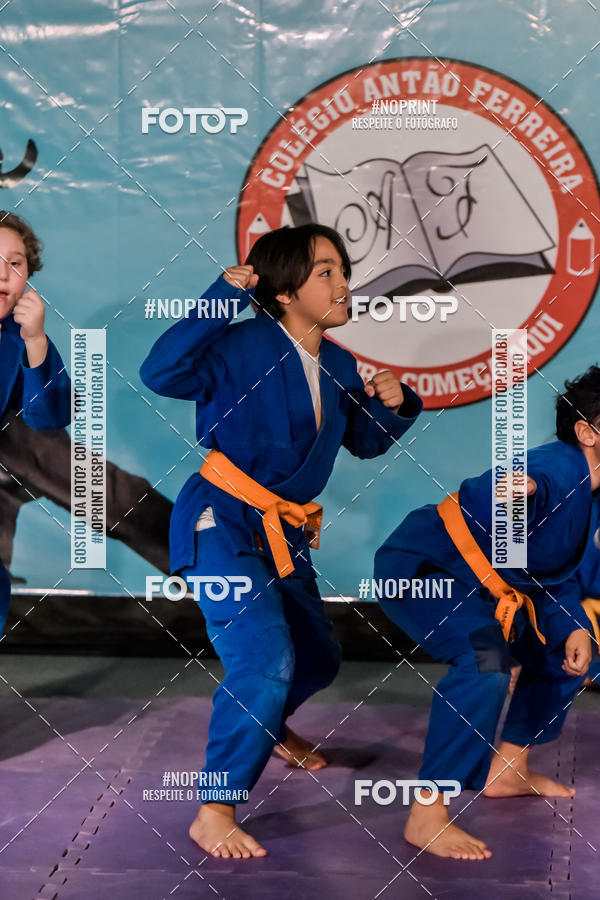 Buy your photos of the eventApresenta��o de Capoeira e Ju Jitsu 2019 on Fotop