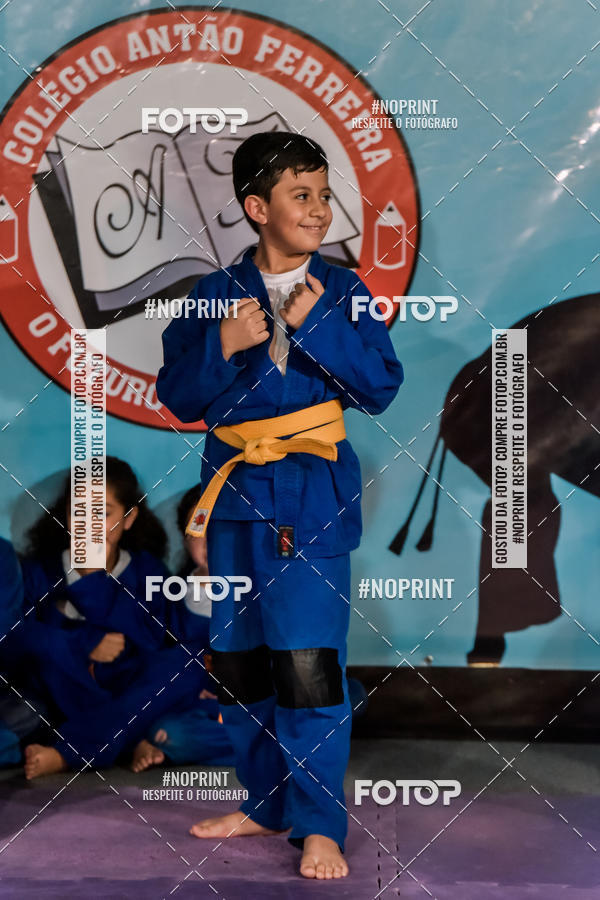 Buy your photos of the eventApresenta��o de Capoeira e Ju Jitsu 2019 on Fotop