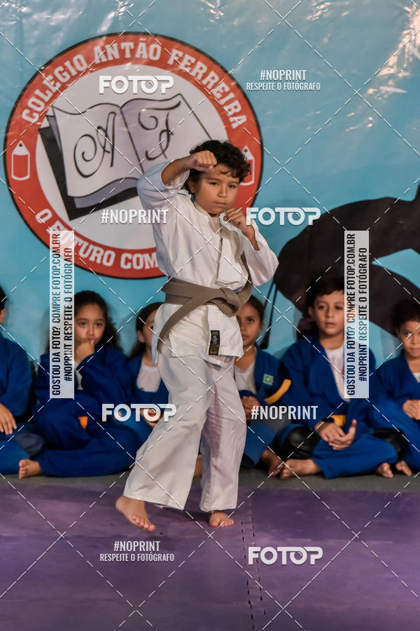 Buy your photos of the eventApresenta��o de Capoeira e Ju Jitsu 2019 on Fotop