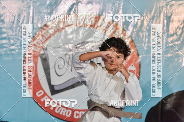 Buy your photos of the eventApresenta��o de Capoeira e Ju Jitsu 2019 on Fotop