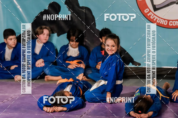 Buy your photos of the eventApresenta��o de Capoeira e Ju Jitsu 2019 on Fotop