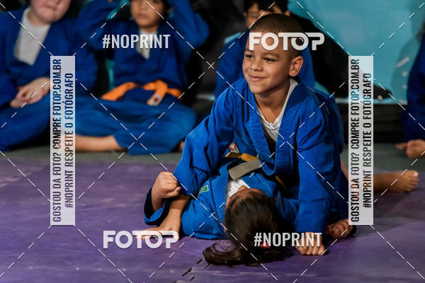 Buy your photos of the eventApresenta��o de Capoeira e Ju Jitsu 2019 on Fotop