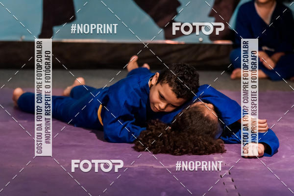 Buy your photos of the eventApresenta��o de Capoeira e Ju Jitsu 2019 on Fotop