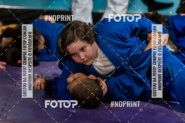 Buy your photos of the eventApresenta��o de Capoeira e Ju Jitsu 2019 on Fotop