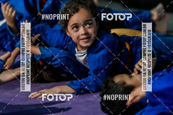 Buy your photos of the eventApresenta��o de Capoeira e Ju Jitsu 2019 on Fotop