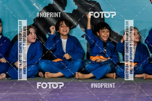 Buy your photos of the eventApresenta��o de Capoeira e Ju Jitsu 2019 on Fotop