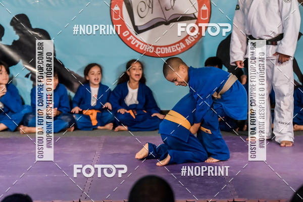 Buy your photos of the eventApresenta��o de Capoeira e Ju Jitsu 2019 on Fotop