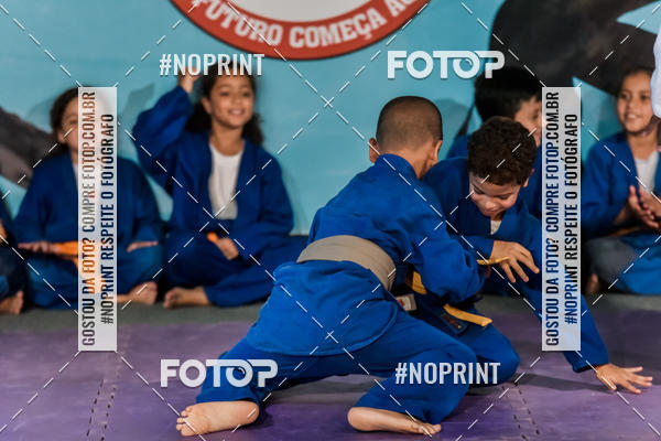 Buy your photos of the eventApresenta��o de Capoeira e Ju Jitsu 2019 on Fotop