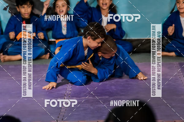 Buy your photos of the eventApresenta��o de Capoeira e Ju Jitsu 2019 on Fotop