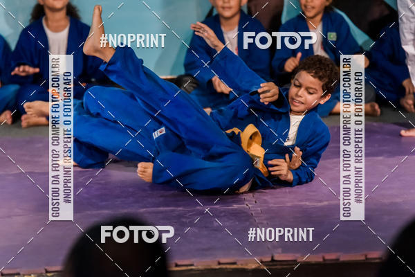 Buy your photos of the eventApresenta��o de Capoeira e Ju Jitsu 2019 on Fotop