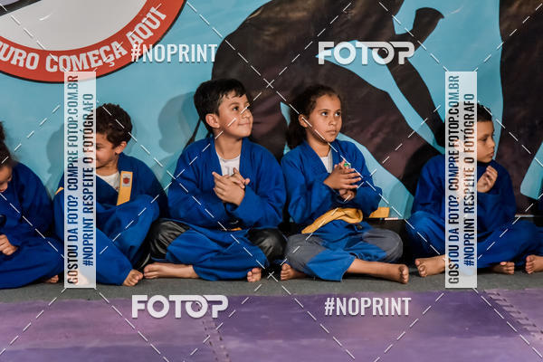 Buy your photos of the eventApresenta��o de Capoeira e Ju Jitsu 2019 on Fotop