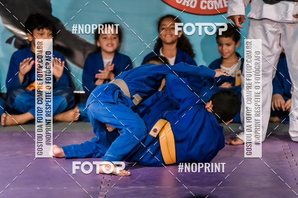 Buy your photos of the eventApresenta��o de Capoeira e Ju Jitsu 2019 on Fotop