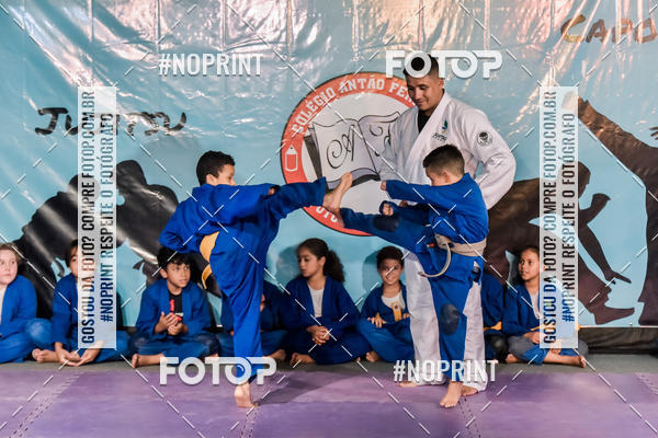 Buy your photos of the eventApresenta��o de Capoeira e Ju Jitsu 2019 on Fotop