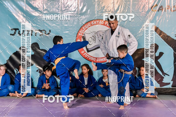 Buy your photos of the eventApresenta��o de Capoeira e Ju Jitsu 2019 on Fotop