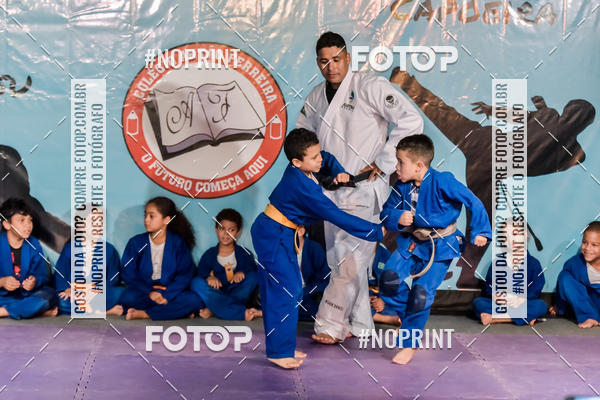 Buy your photos of the eventApresenta��o de Capoeira e Ju Jitsu 2019 on Fotop