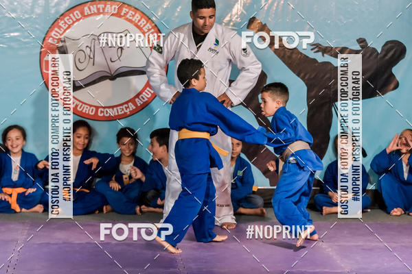 Buy your photos of the eventApresenta��o de Capoeira e Ju Jitsu 2019 on Fotop