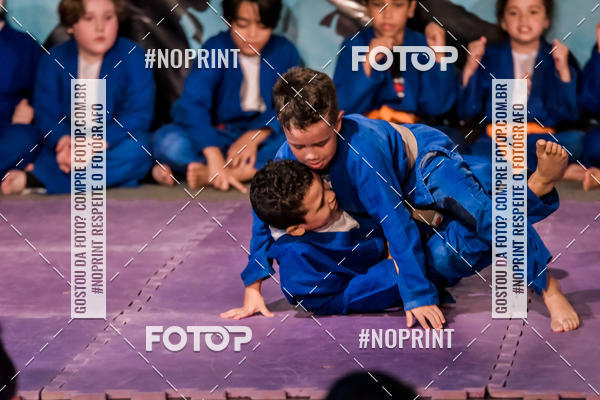 Buy your photos of the eventApresenta��o de Capoeira e Ju Jitsu 2019 on Fotop