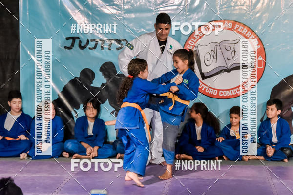 Buy your photos of the eventApresenta��o de Capoeira e Ju Jitsu 2019 on Fotop