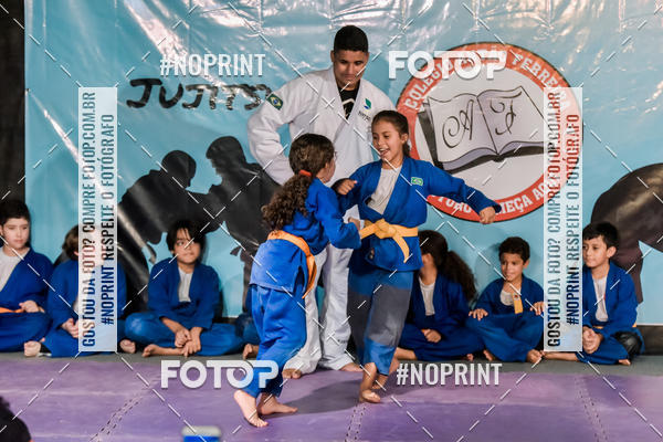 Buy your photos of the eventApresenta��o de Capoeira e Ju Jitsu 2019 on Fotop