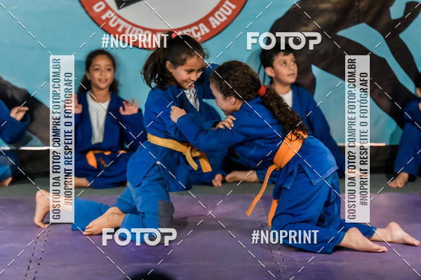 Buy your photos of the eventApresenta��o de Capoeira e Ju Jitsu 2019 on Fotop