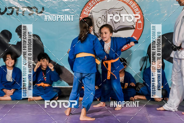 Buy your photos of the eventApresenta��o de Capoeira e Ju Jitsu 2019 on Fotop