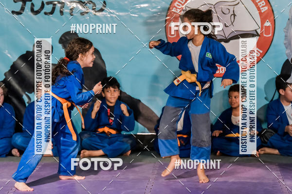 Buy your photos of the eventApresenta��o de Capoeira e Ju Jitsu 2019 on Fotop