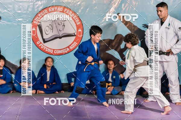 Buy your photos of the eventApresenta��o de Capoeira e Ju Jitsu 2019 on Fotop