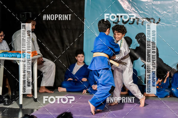 Buy your photos of the eventApresenta��o de Capoeira e Ju Jitsu 2019 on Fotop