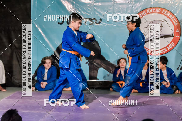 Buy your photos of the eventApresenta��o de Capoeira e Ju Jitsu 2019 on Fotop