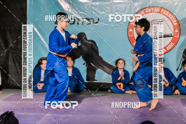 Buy your photos of the eventApresenta��o de Capoeira e Ju Jitsu 2019 on Fotop