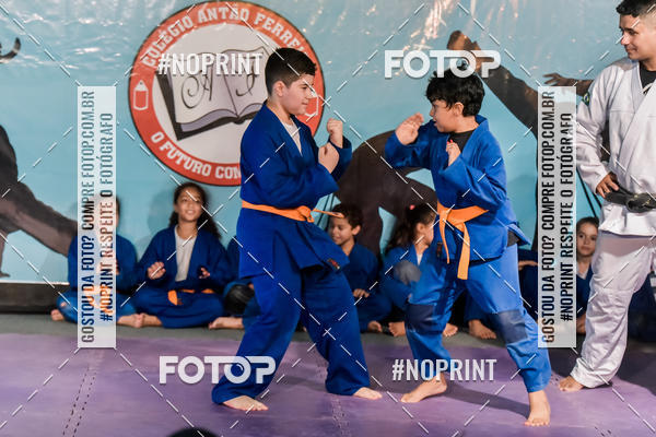 Buy your photos of the eventApresenta��o de Capoeira e Ju Jitsu 2019 on Fotop