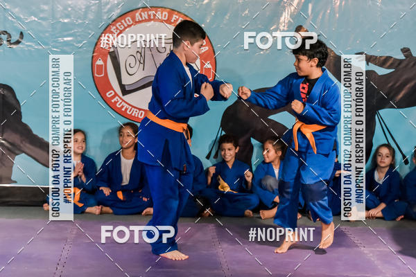 Buy your photos of the eventApresenta��o de Capoeira e Ju Jitsu 2019 on Fotop