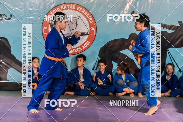 Buy your photos of the eventApresenta��o de Capoeira e Ju Jitsu 2019 on Fotop
