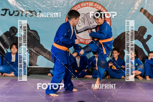 Buy your photos of the eventApresenta��o de Capoeira e Ju Jitsu 2019 on Fotop